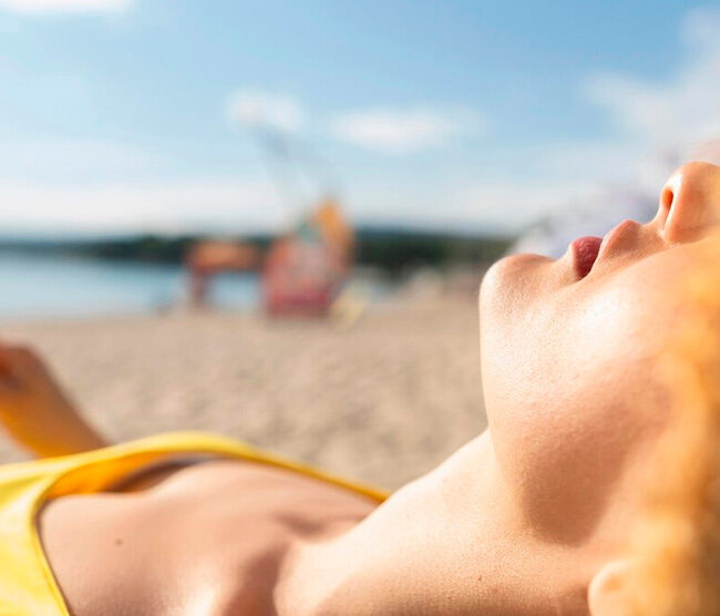 Sol, pero sin picor: Cómo prevenir las alergias solares y disfrutar del verano sin molestias
