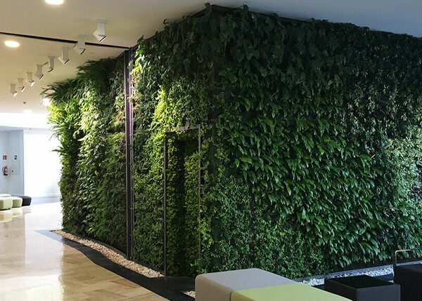 Cómo instalar un jardín vertical artificial en todo tipo de superficies